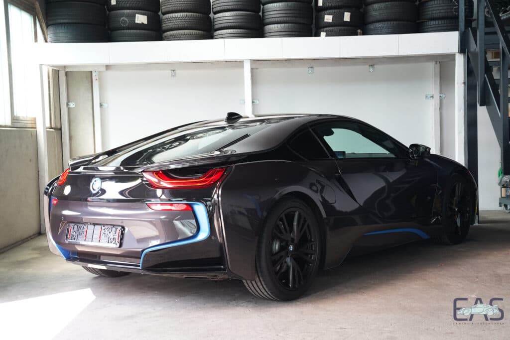 BMW i8 Coupe - Bild 11