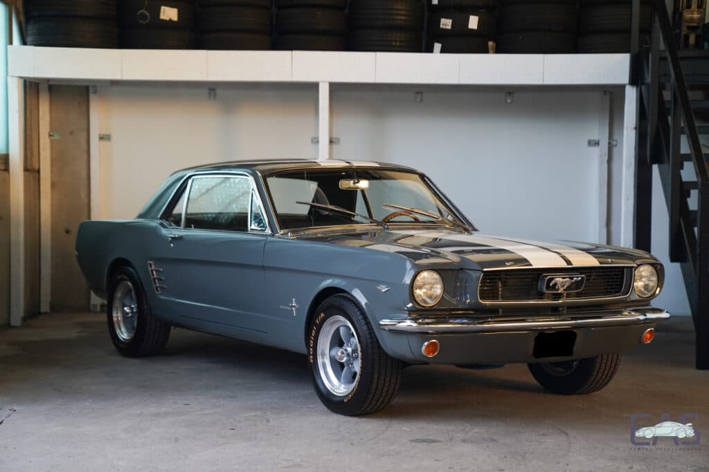 Ford Mustang V8 1966 - Bild 8