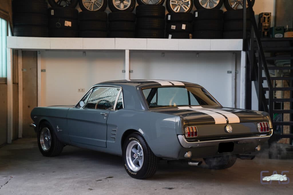 Ford Mustang V8 1966 - Bild 11