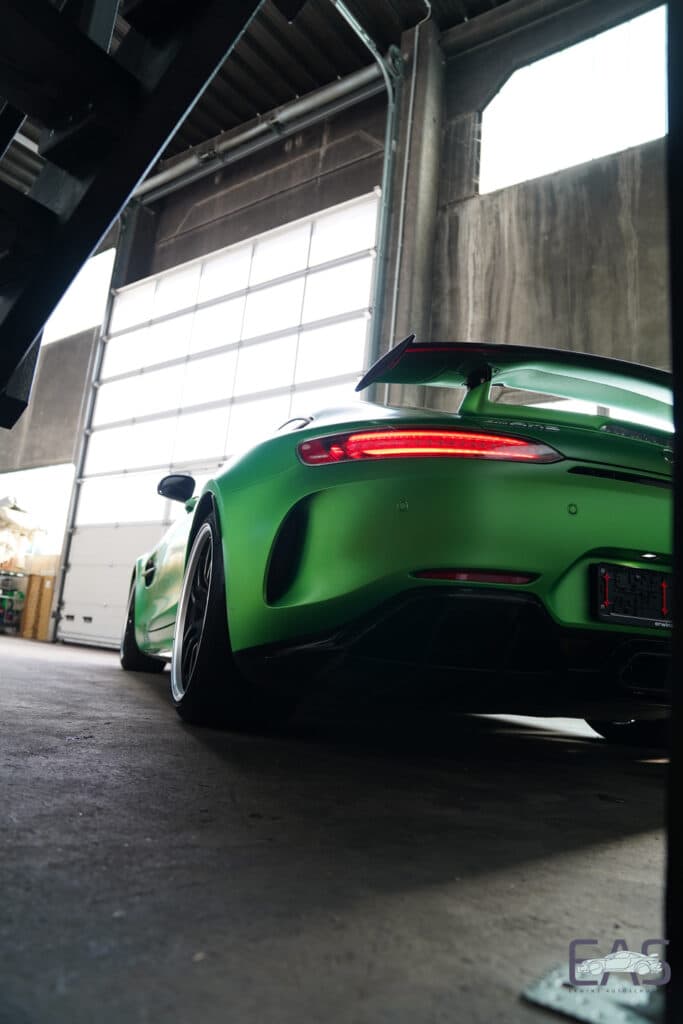 Mercedes-Benz AMG GTR - Bild 2