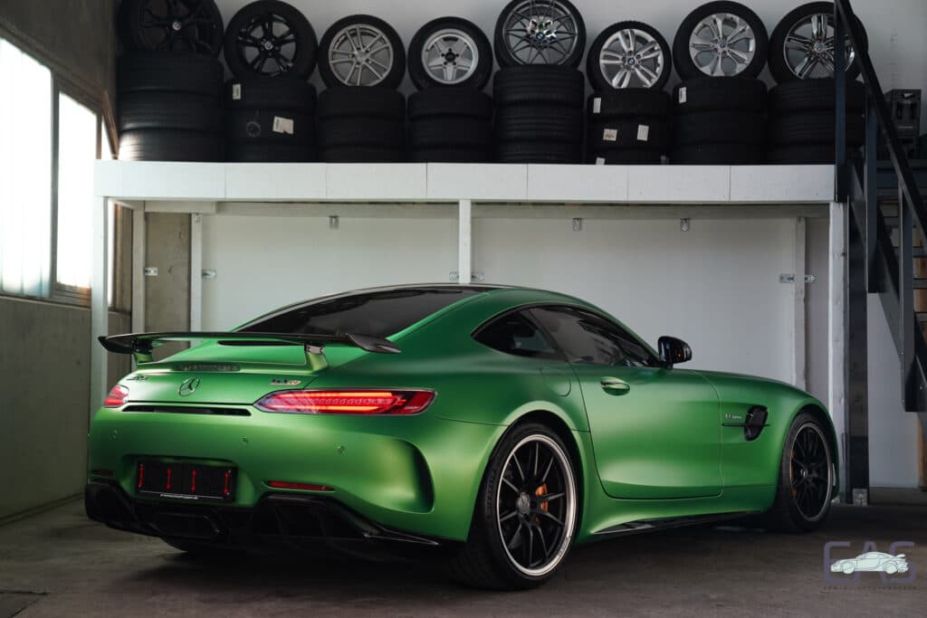 Mercedes-Benz AMG GTR - Bild 11