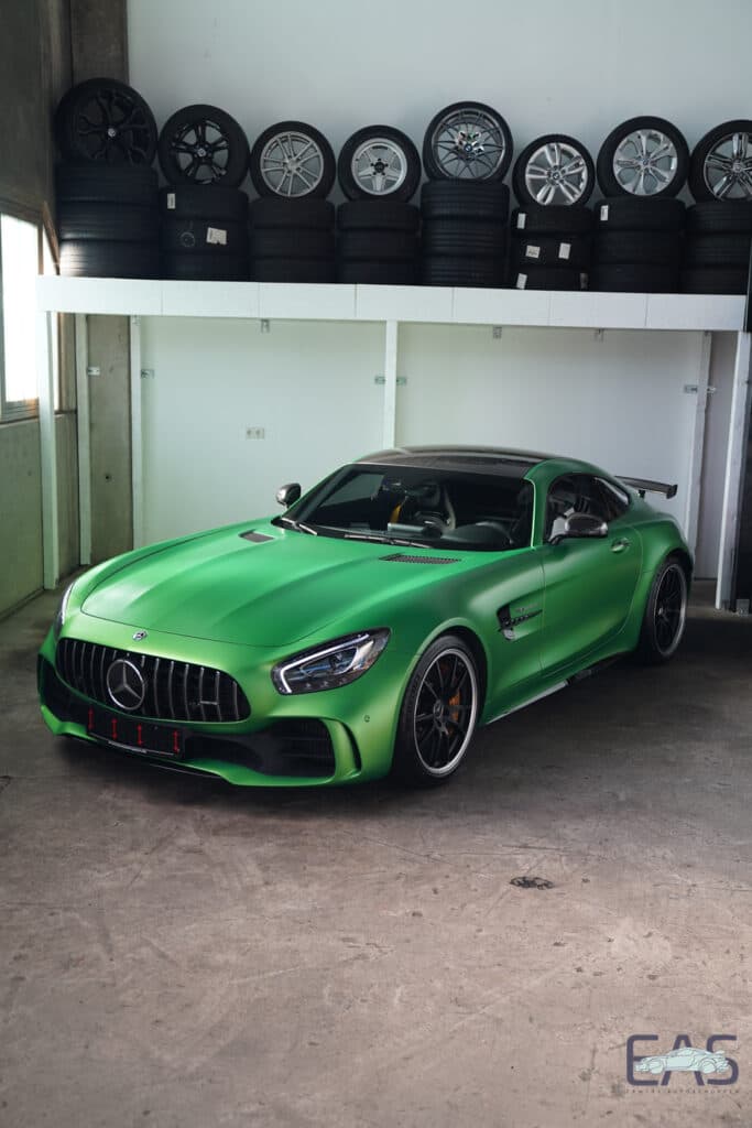 Mercedes-Benz AMG GTR - Bild 12
