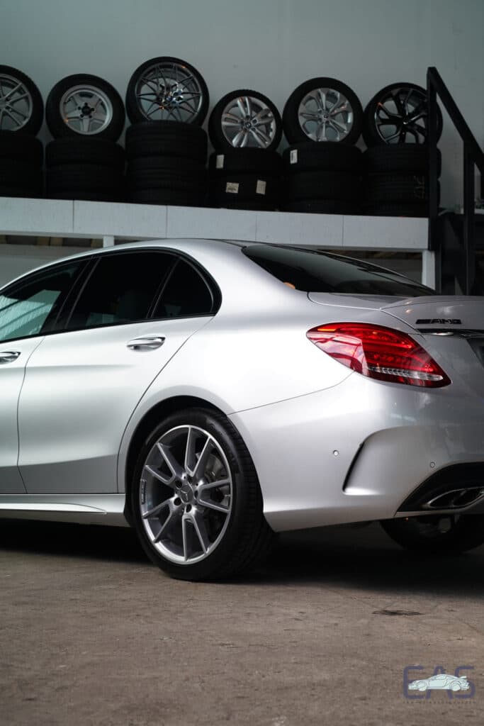 Mercedes-Benz C43 AMG - Bild 2