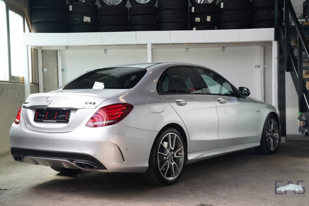 Mercedes-Benz C43 AMG - Bild 11