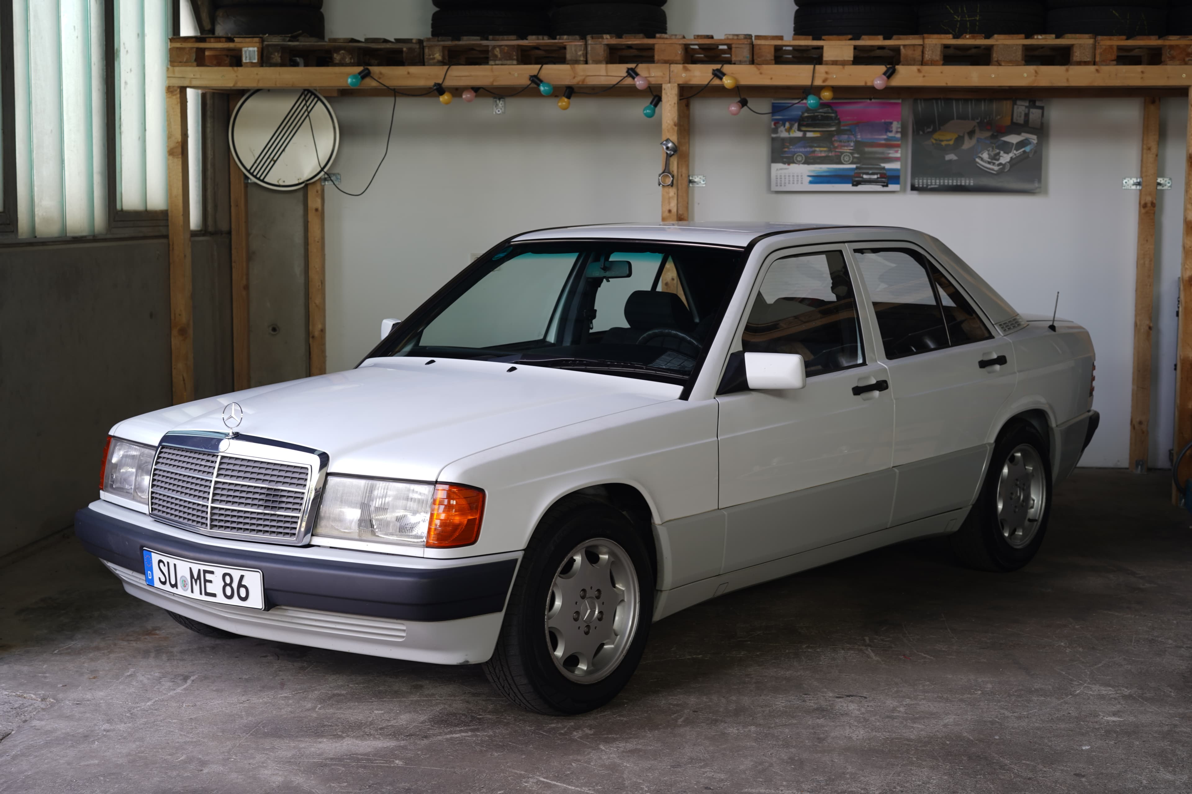 Mercedes – Benz W201 190E